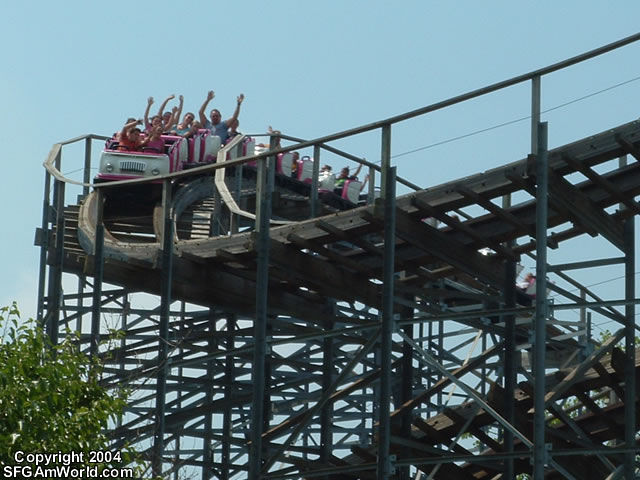 Twisted Sisters (Stella) photo from Kentucky Kingdom
