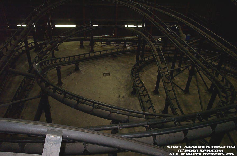 Mayan Mindbender photo from Six Flags Astroworld