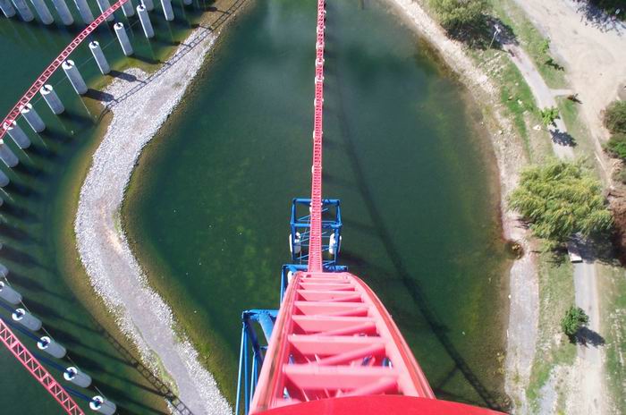 Superman: Ride of Steel photo from Six Flags Darien Lake