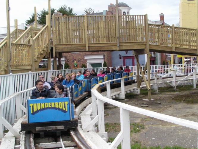 Thunderbolt photo from Six Flags New England