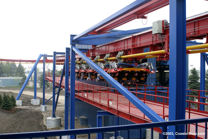 Superman Ultimate Flight photo from Six Flags Great America