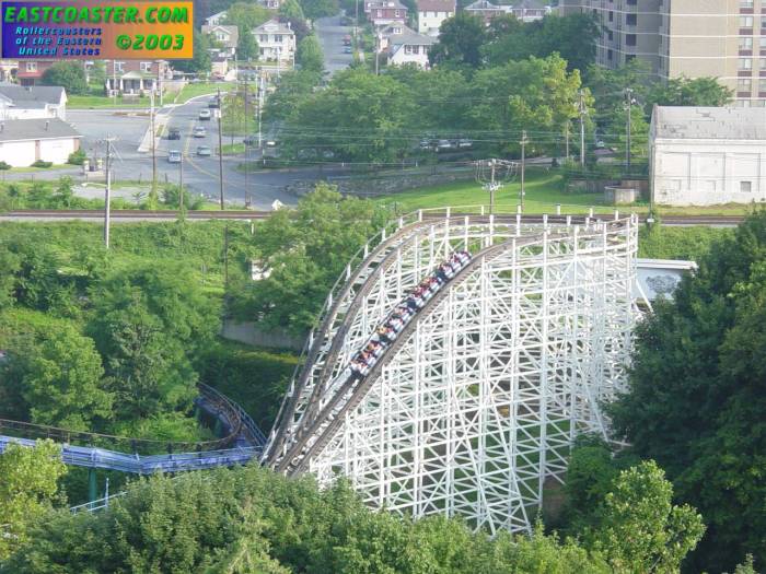 Comet photo from Hersheypark