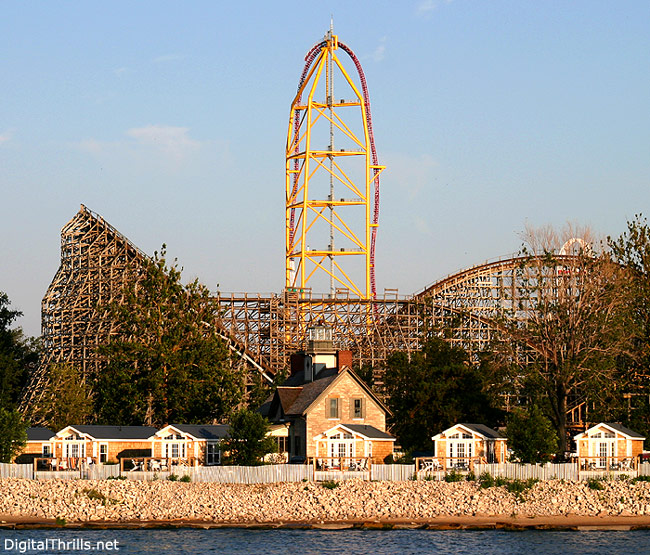 Top Thrill Dragster photo from Cedar Point