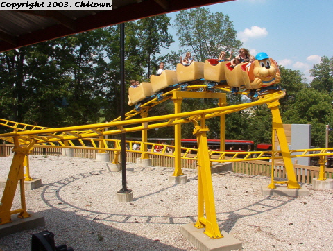 Howler, The photo from Holiday World
