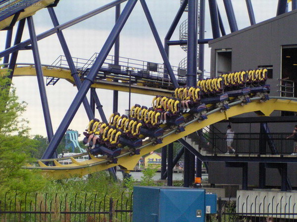 Dominator photo from Geauga Lake