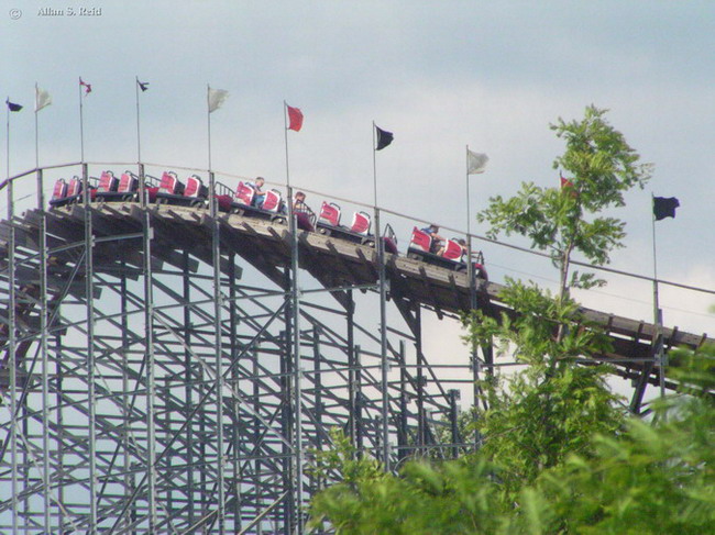 Villain, The photo from Geauga Lake