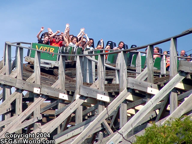 Viper photo from Six Flags Great America