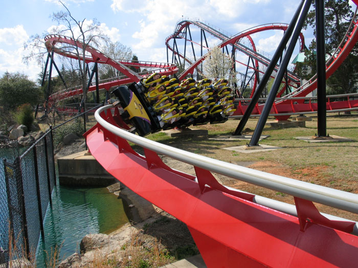 Vortex photo from Carowinds