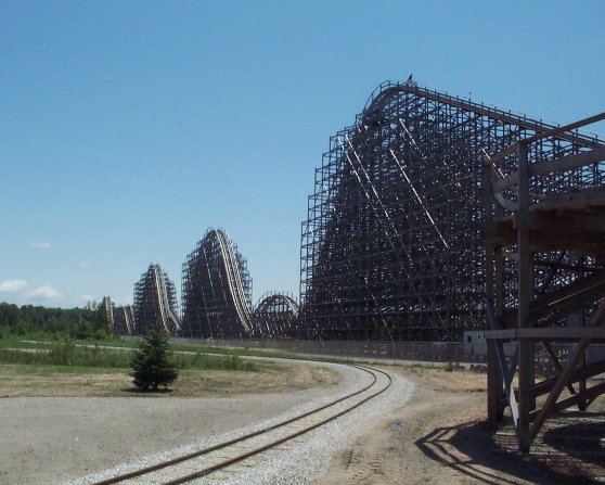 Shivering Timbers photo from Michigan's Adventure