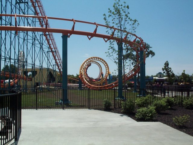 Corkscrew photo from Michigan's Adventure