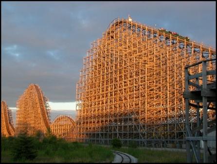 Shivering Timbers photo from Michigan's Adventure