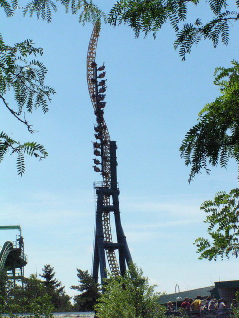 Vertical Velocity photo from Six Flags Great America