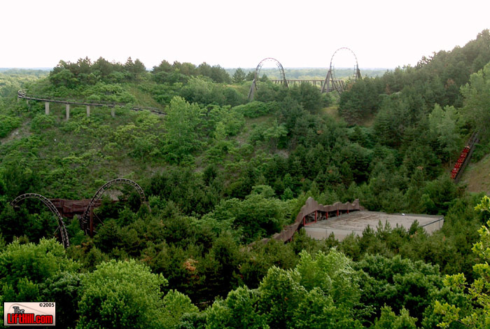 Dragon Mountain photo from Marineland