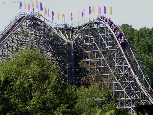 Legend, The photo from Holiday World