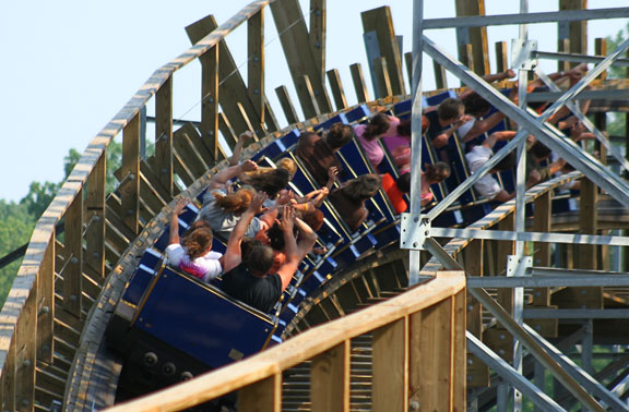 Voyage, The photo from Holiday World