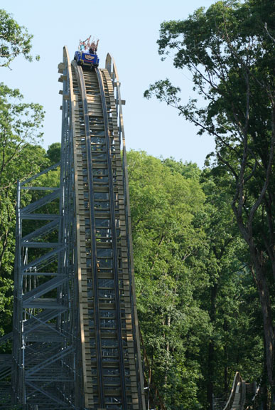 Voyage, The photo from Holiday World