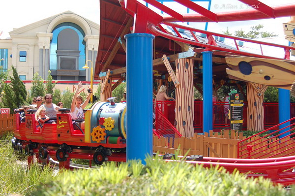 Woody Woodpecker Nuthouse Coaster photo from Universal Studios Florida