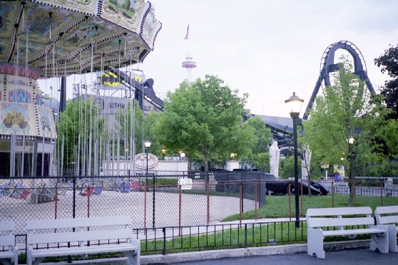 Batman: The Ride photo from Six Flags Great America