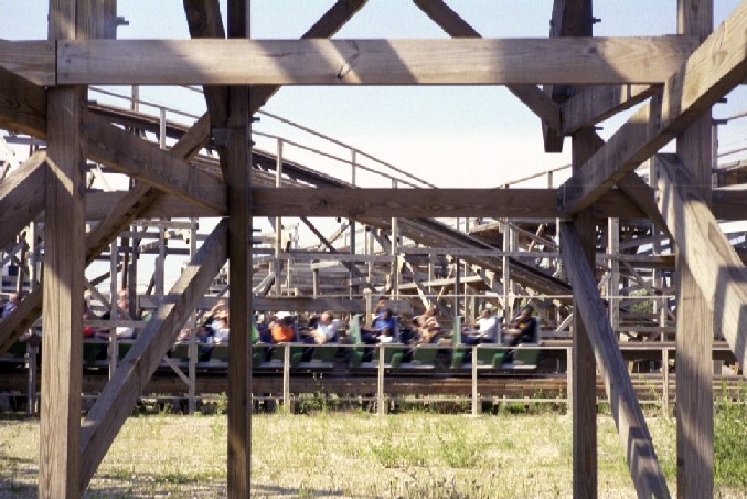 Shivering Timbers photo from Michigan's Adventure