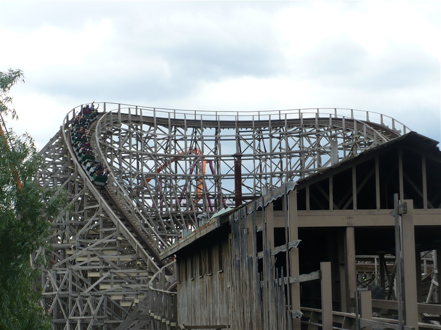 Viper photo from Six Flags Great America