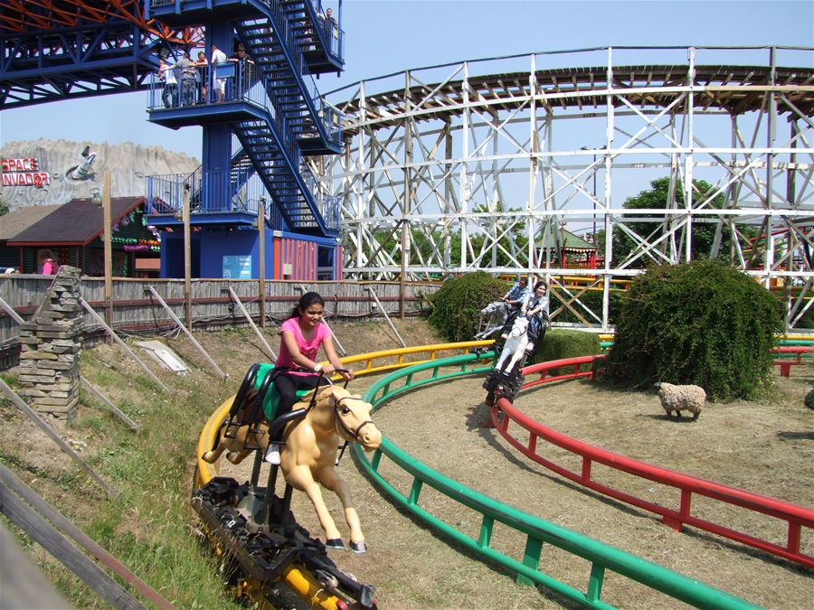 Steeplechase photo from Pleasure Beach, Blackpool