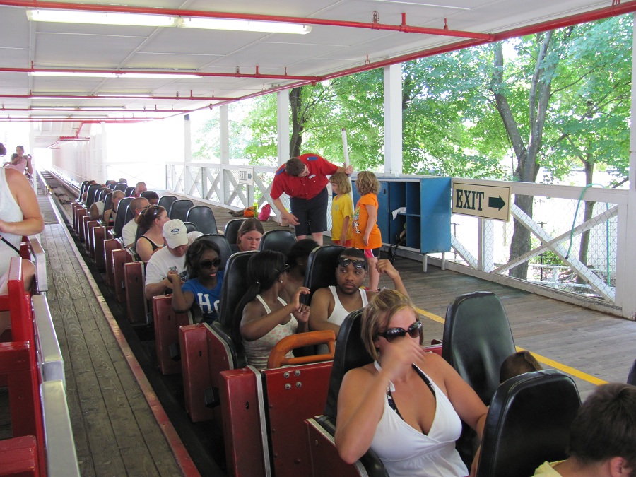 Racer, The photo from Kings Island