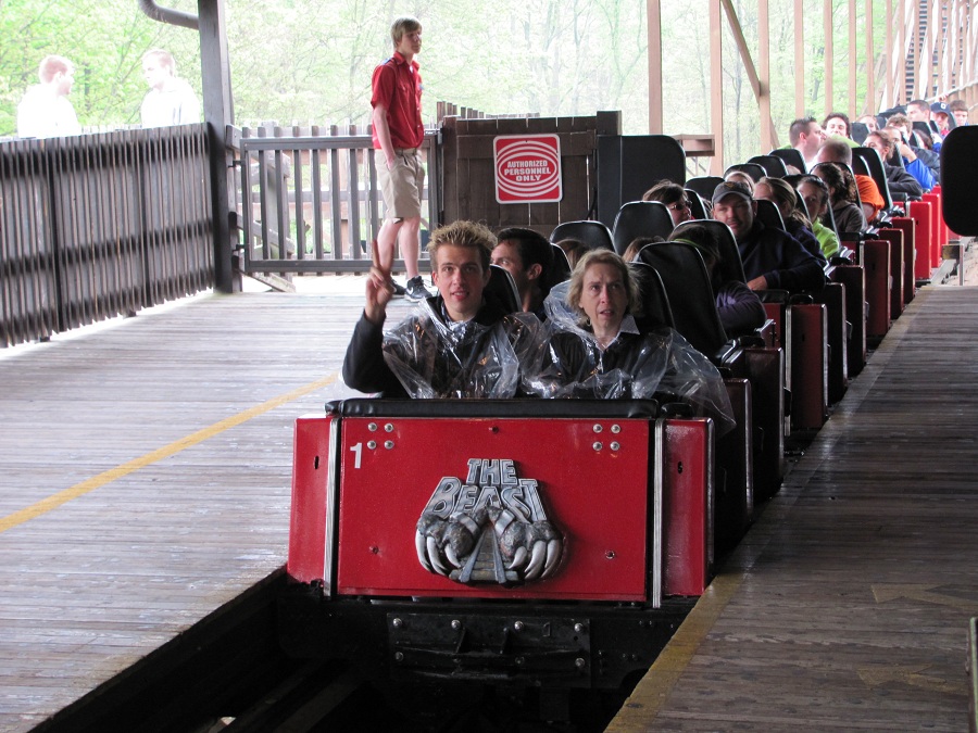 Beast, The photo from Kings Island