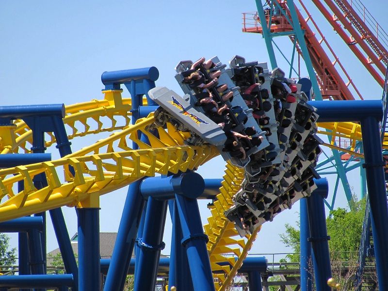 Nighthawk photo from Carowinds CoasterBuzz