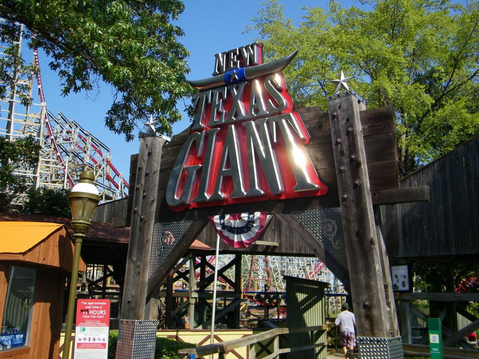 Texas Giant (New) photo from Six Flags Over Texas