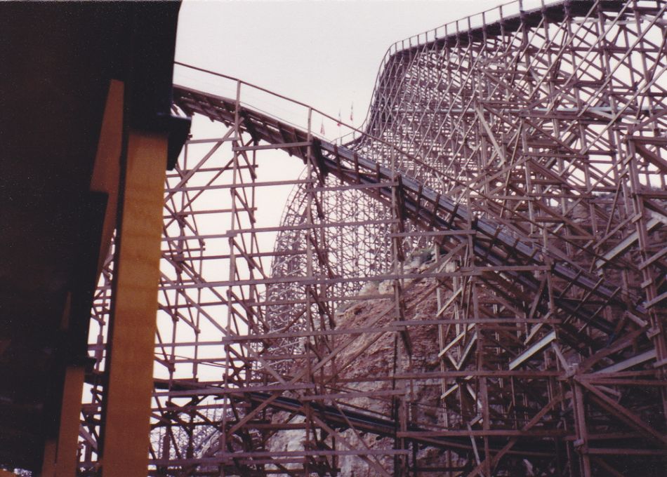 Rattler, The photo from Six Flags Fiesta Texas