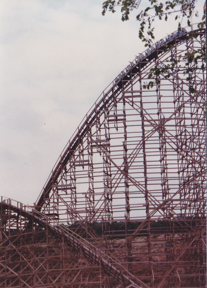 Rattler, The photo from Six Flags Fiesta Texas