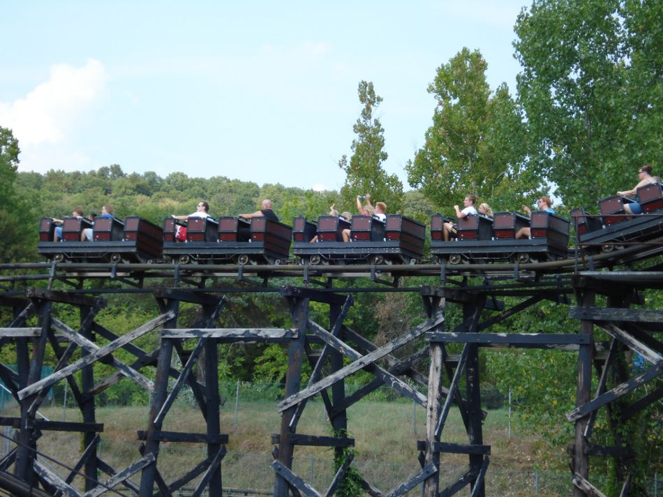 River King Mine Train photo from Six Flags St. Louis