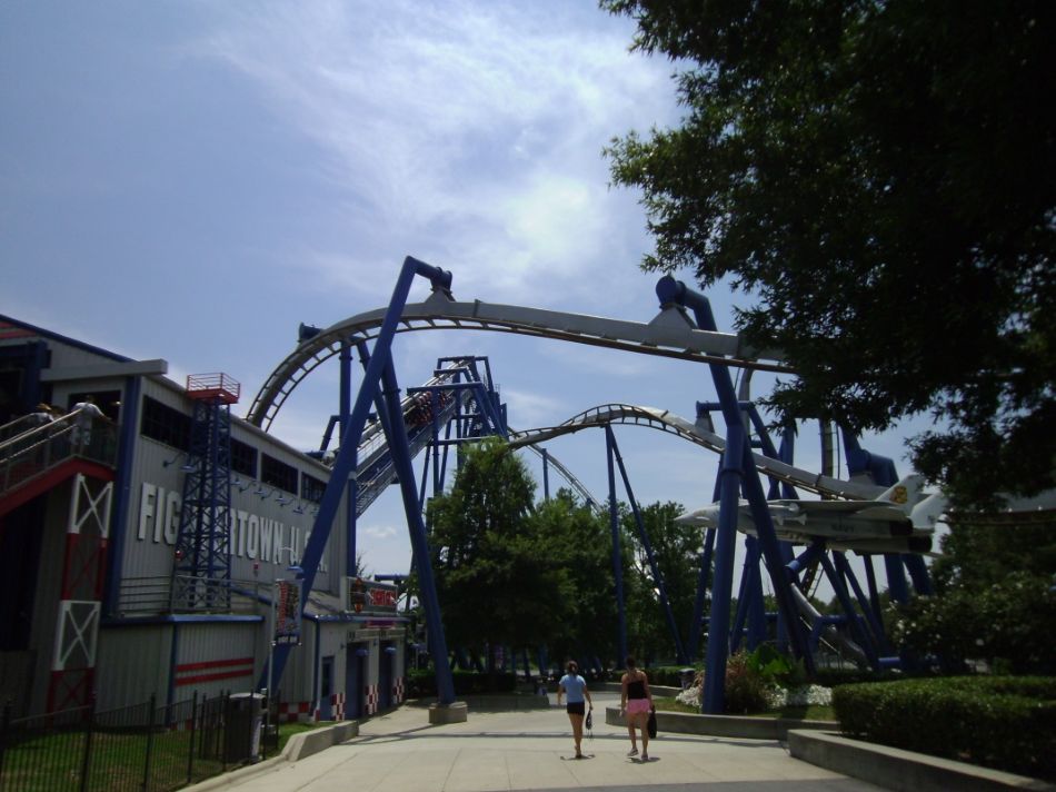 Afterburn photo from Carowinds