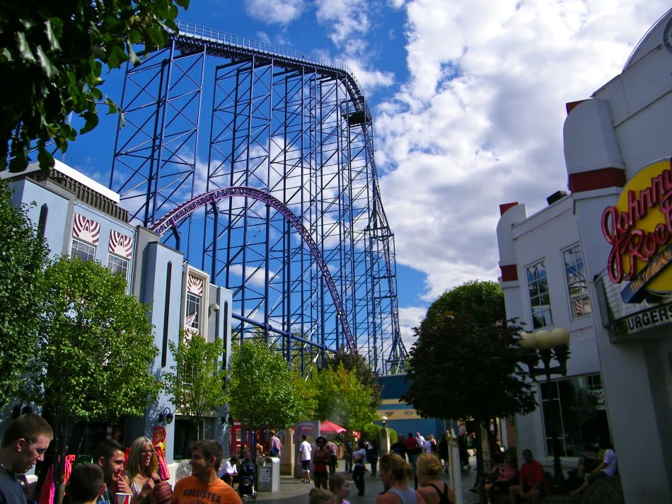Superman The Ride photo from Six Flags New England