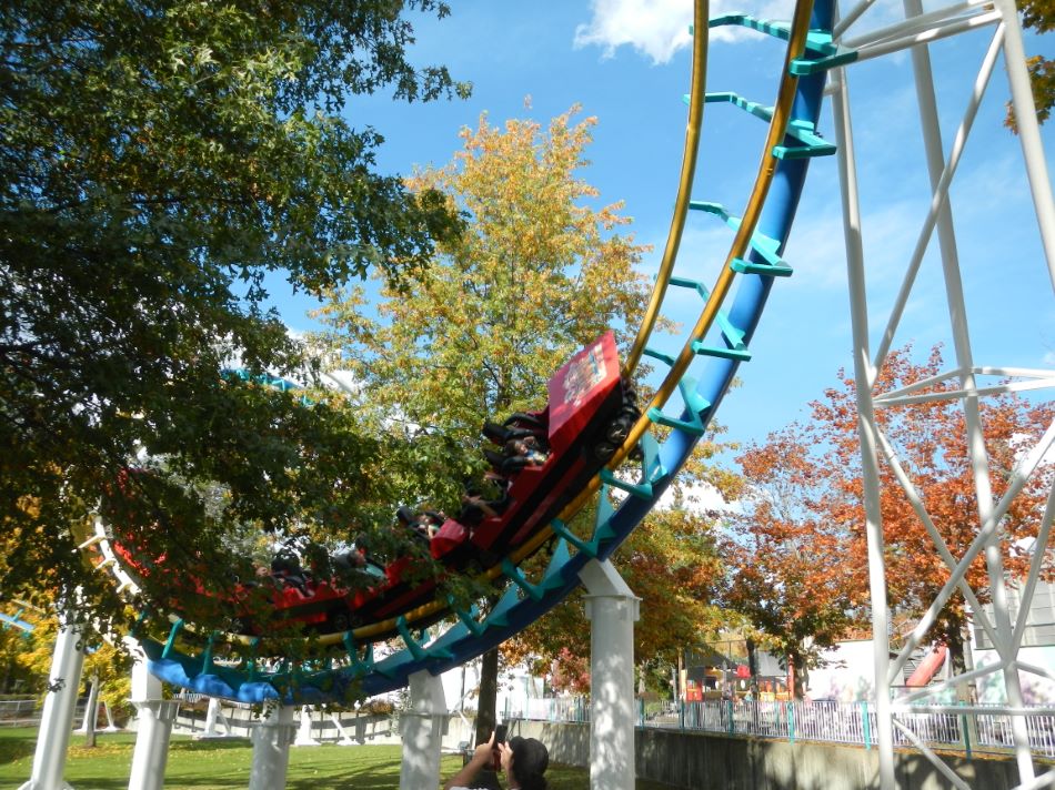 Canobie Corkscrew photo from Canobie Lake Park