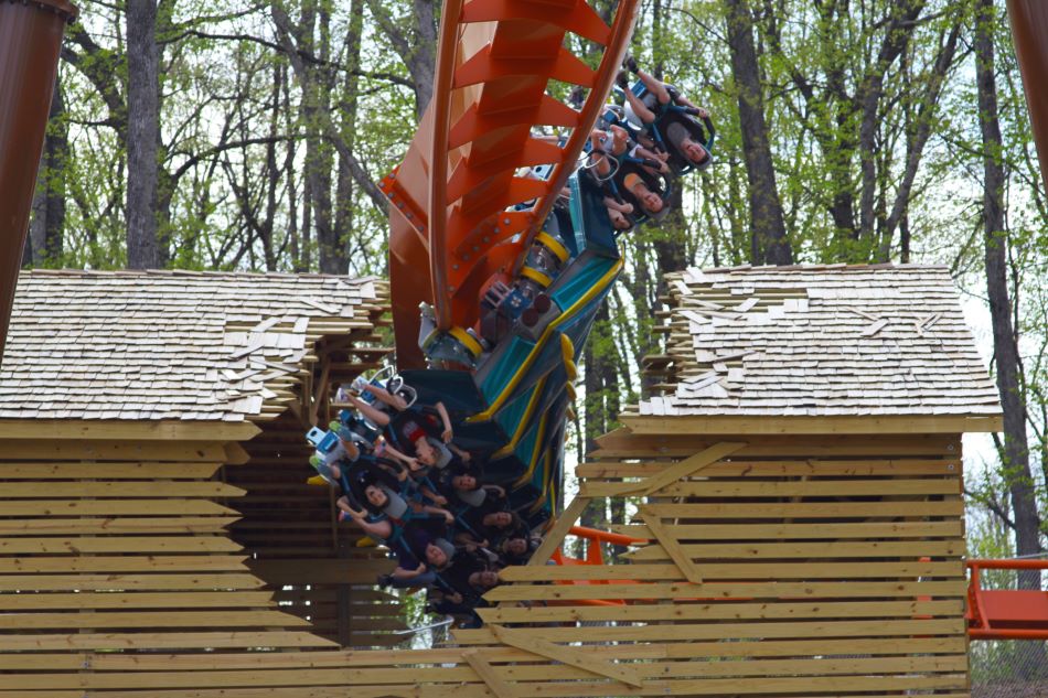 Thunderbird photo from Holiday World