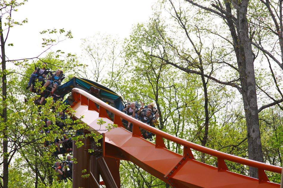 Thunderbird photo from Holiday World