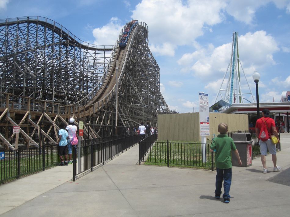 Hurler, The photo from Carowinds