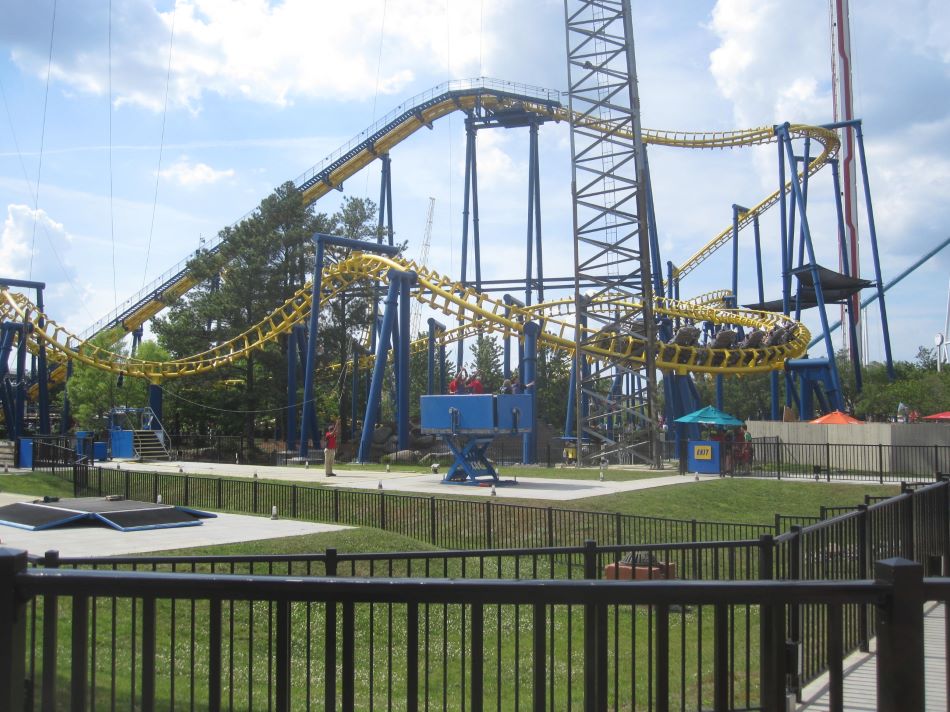 Nighthawk photo from Carowinds