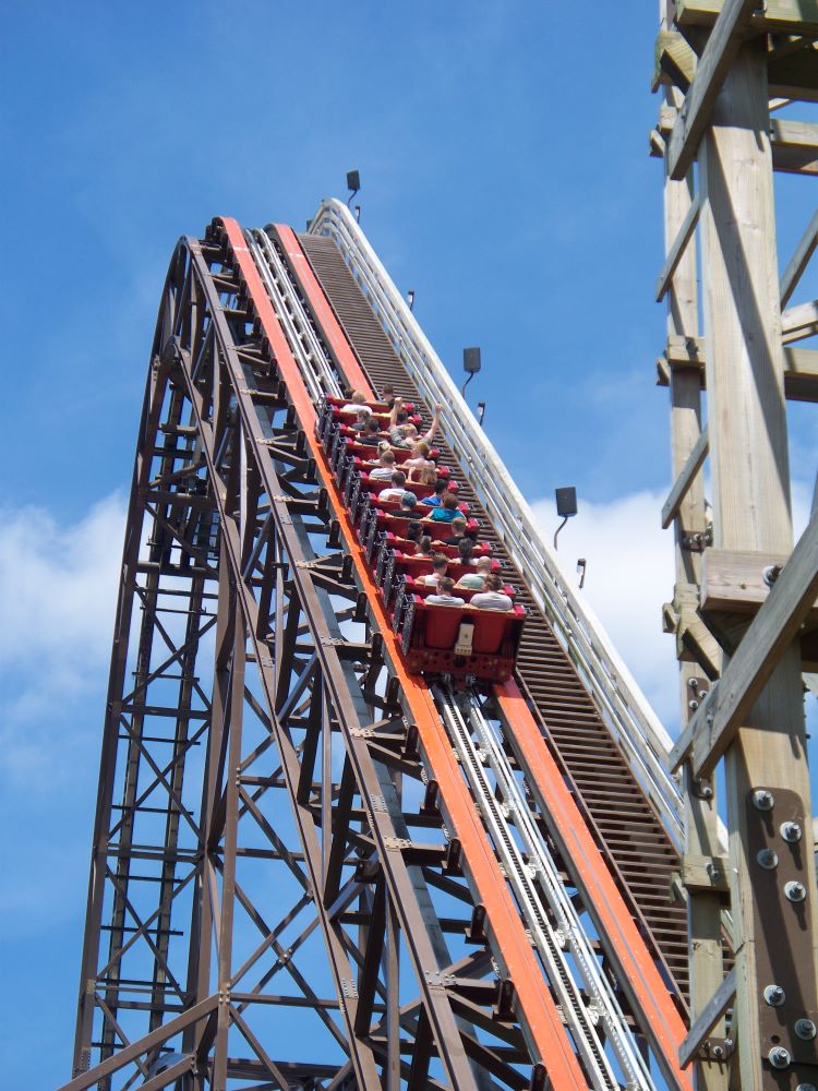 Goliath photo from Six Flags Great America