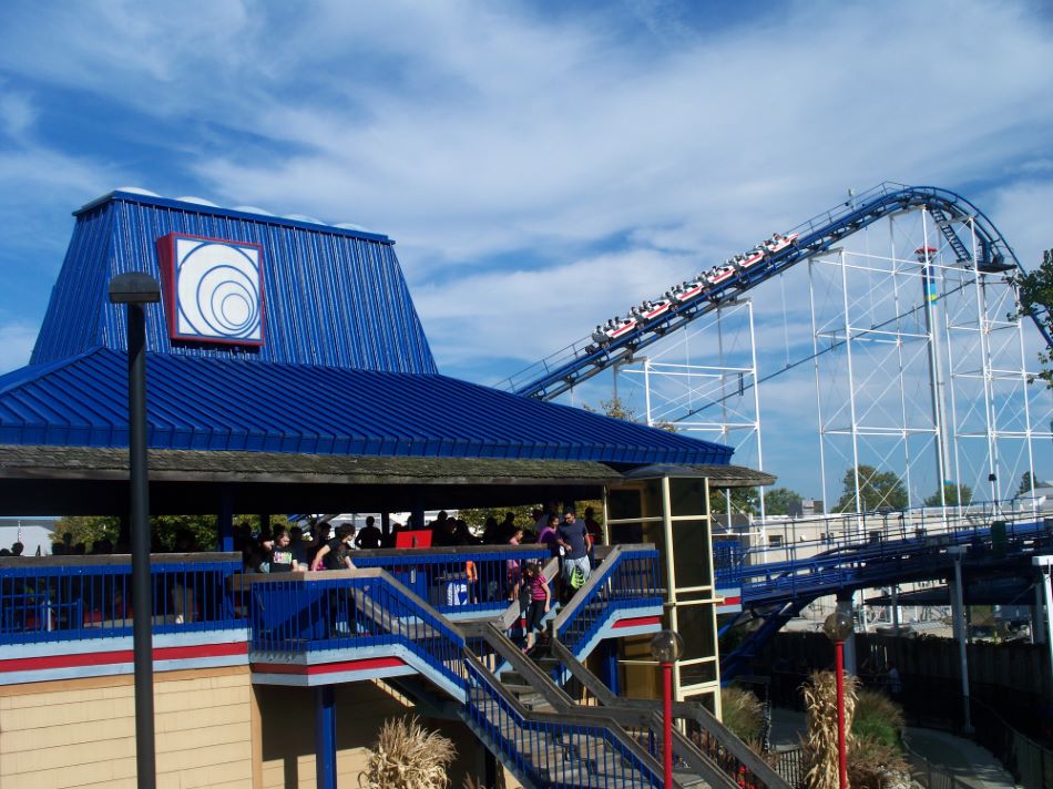 Corkscrew photo from Cedar Point