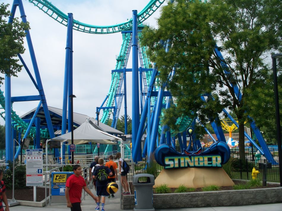 Stinger photo from Dorney Park