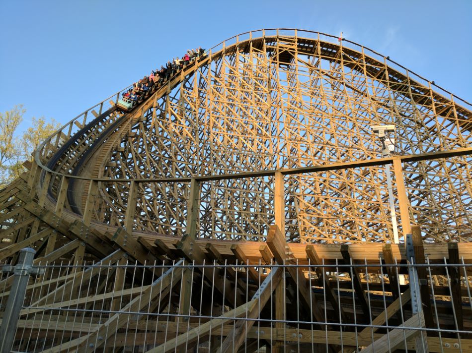 Mystic Timbers photo from Kings Island