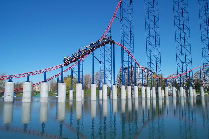 Superman: Ride of Steel photo from Six Flags Darien Lake