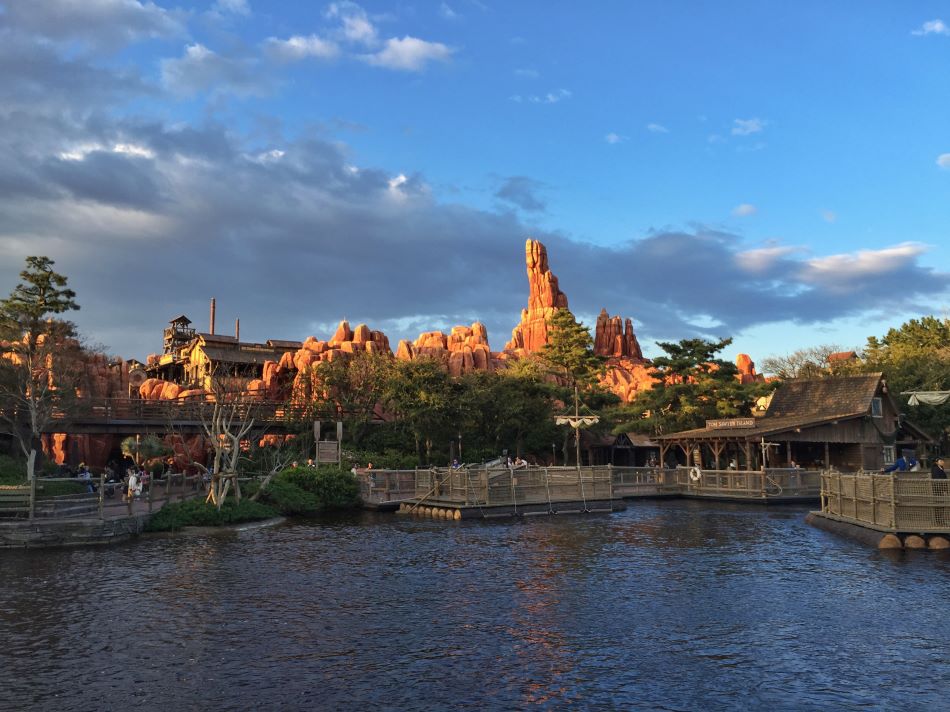 Big Thunder Mountain photo from Tokyo Disneyland