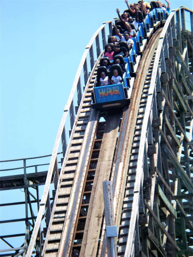 Hurler, The photo from Carowinds