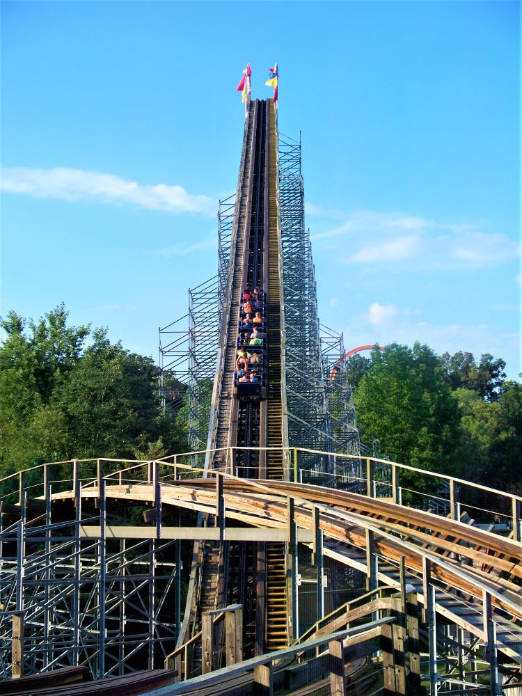 Voyage, The photo from Holiday World