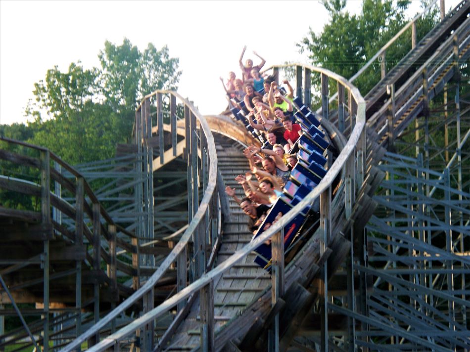 Voyage, The photo from Holiday World