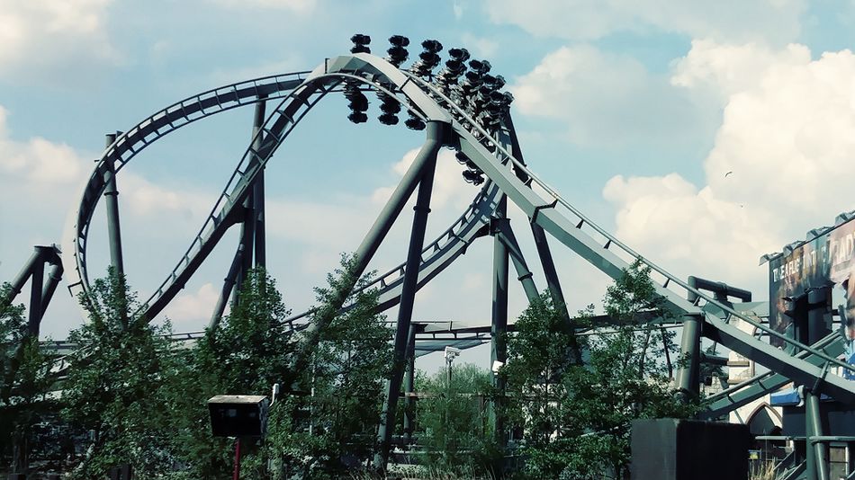 The Swarm photo from Thorpe Park - CoasterBuzz