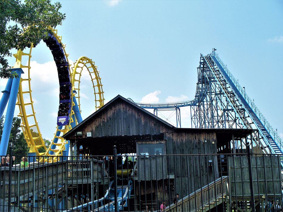 Carolina Cyclone photo from Carowinds